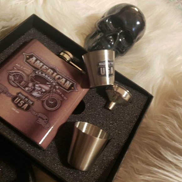 Collection - Picture 8 of 8